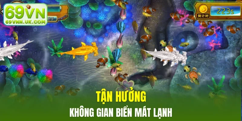 Người chơi tận hưởng không gian biển mát lạnh